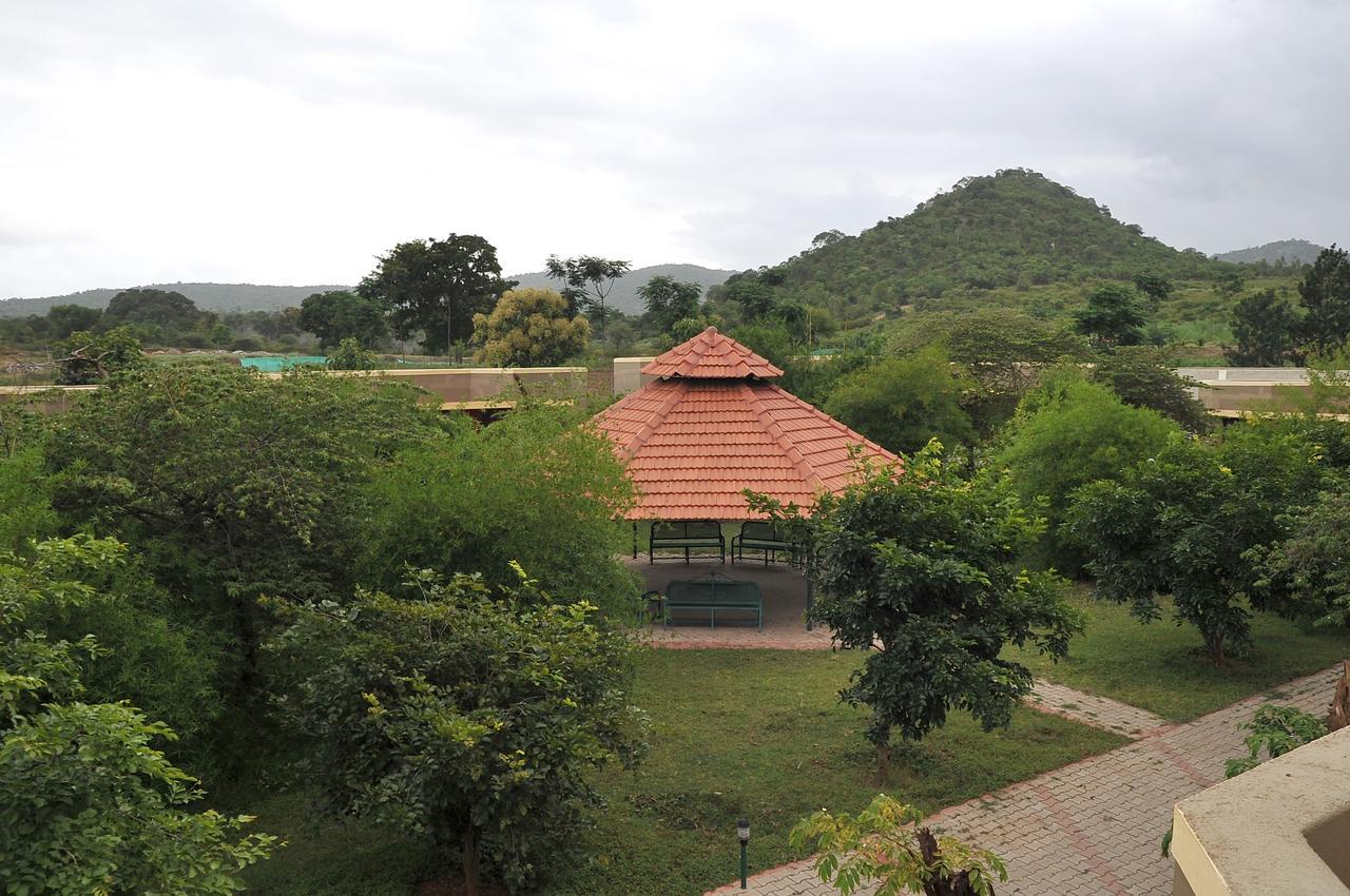 Mc Resort Wildlife Resort Bandipur Luaran gambar